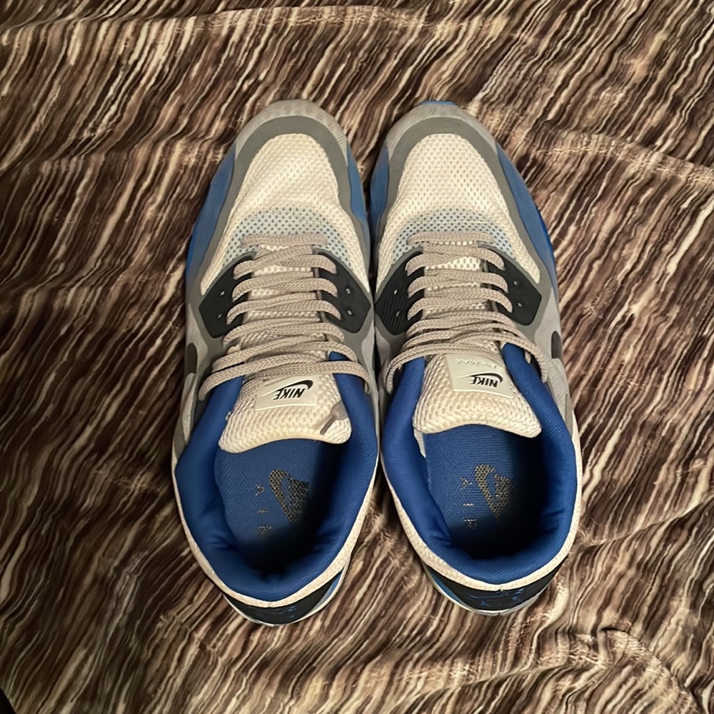 Nike - Picture 5 of 6
